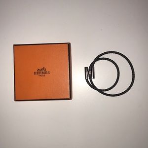 Hermès braised leather bracelet